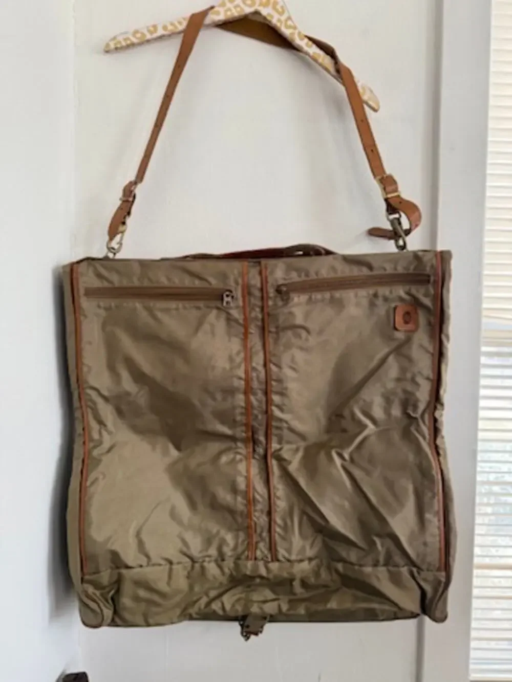 Hartmann Vintage Nylon Garment Bag
